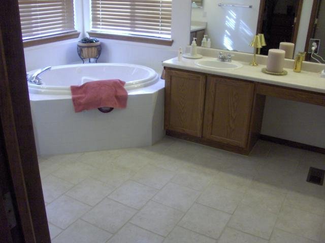 bathroomtile3.jpg